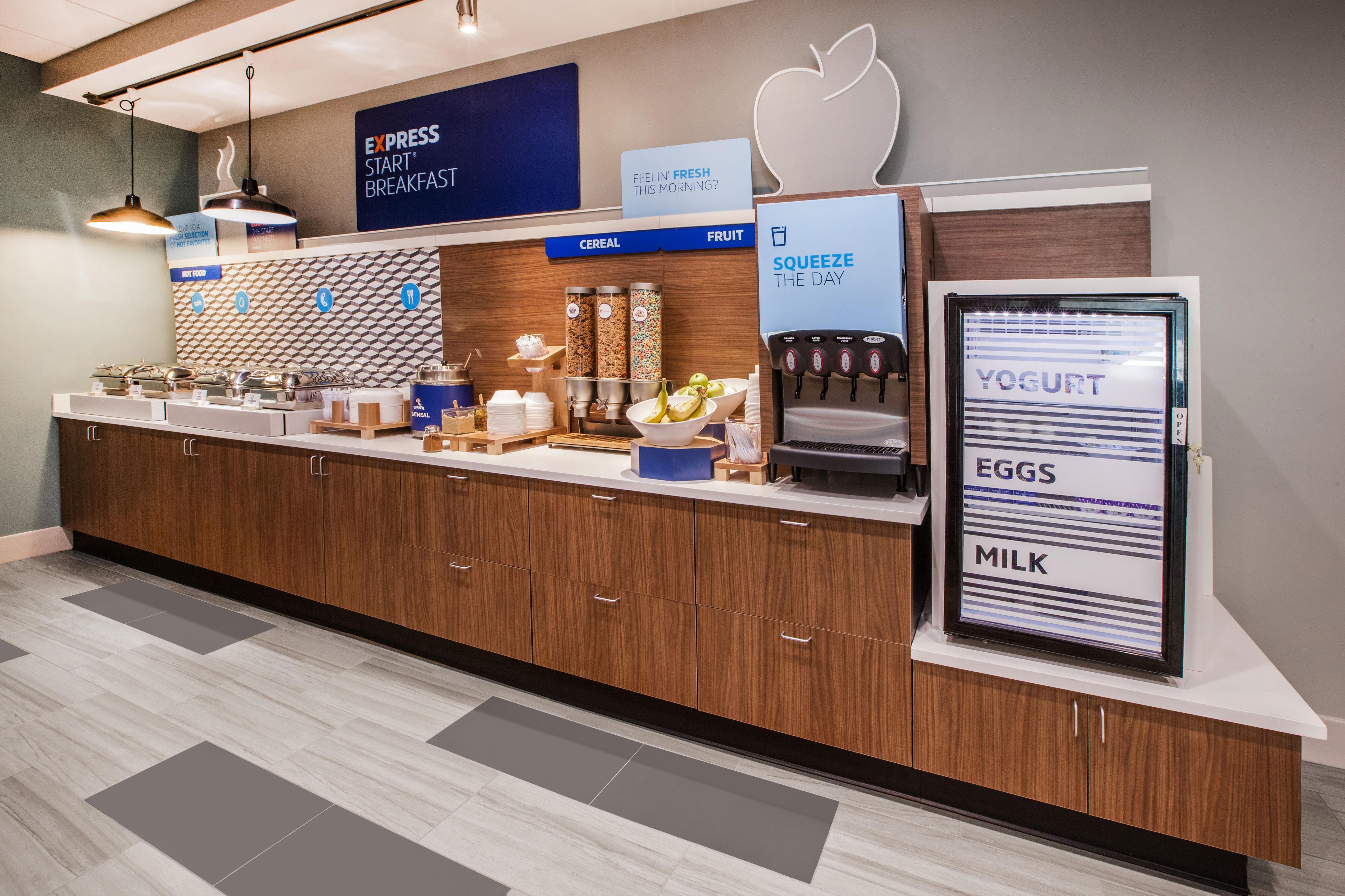 Express & By Ihg Sheldon
