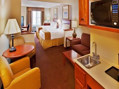 Express & By Ihg Hotel Sheldon
