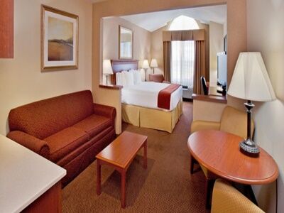Hotel Express & By Ihg